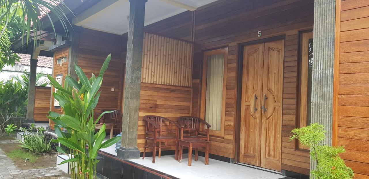 Surya Home Stay Nusa Lembongan  Luaran gambar